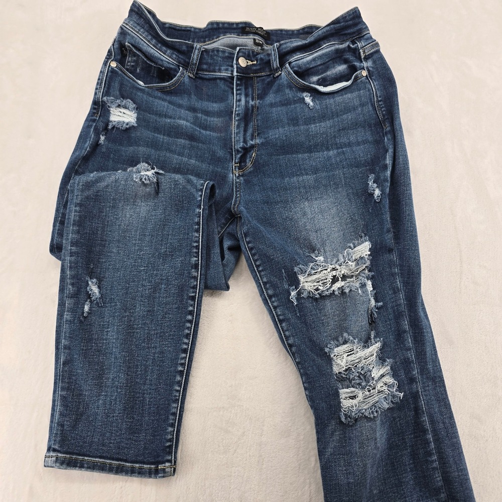 Judy Blue Jeans Womens 16W Boyfriend Fit Distressed Denim Stretch JB82427MD-PL